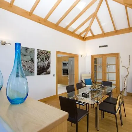 Semesterbostad Mamma Mia Luxus-villen By Interhome *
