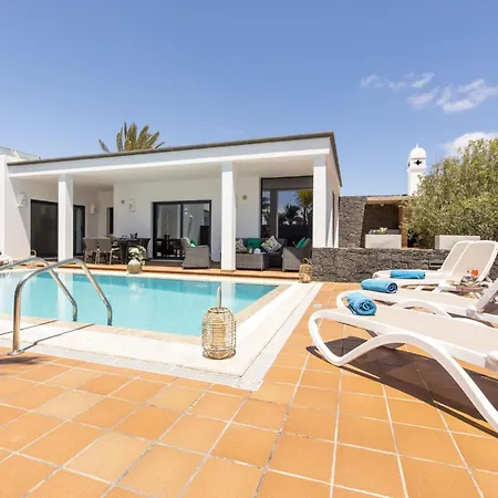 Dom wakacyjny Mamma Mia Luxus-villen By Interhome